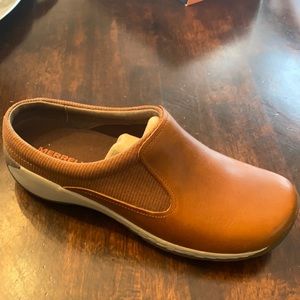 NEW Merrell Encore Q2 Slide USA 10 OAK
